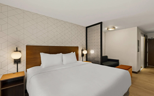 Everhome Suites Bowling Green by Choice Hotels