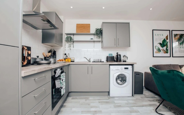 Stunning 3 BD Townhouse IN Tipton-15 Mins TO Bham