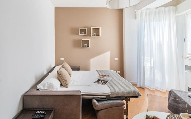 Residenza Miralago - 16 Domitilla - Locazione BK