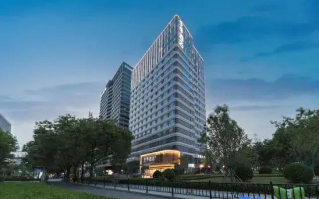 JI Hotel (Jinan Jing Fourth Road Provincial Hospital)