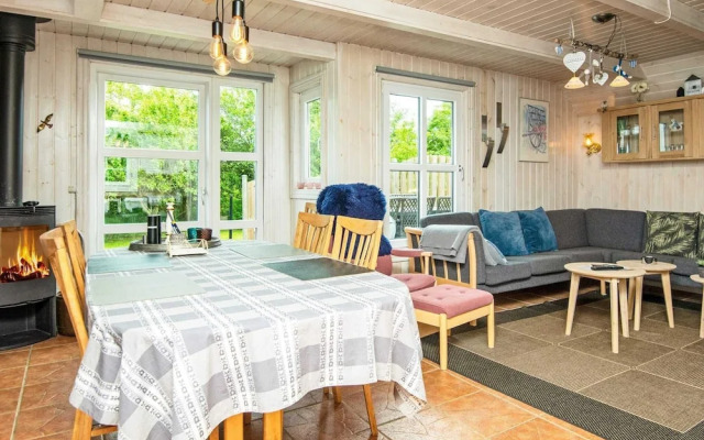 5 Person Holiday Home in Hemmet