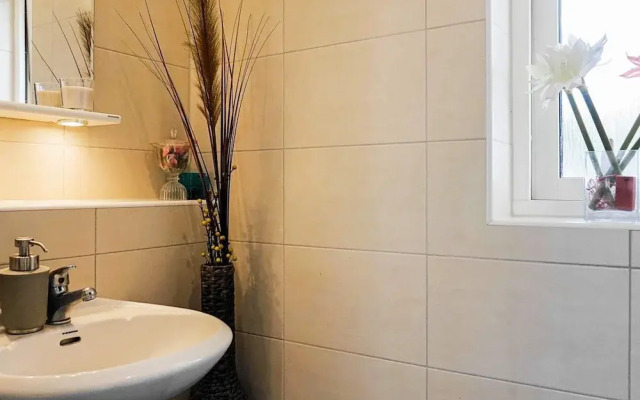 5 Person Holiday Home in Klovedal