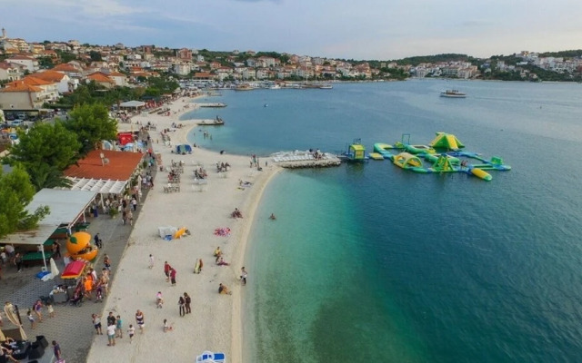 Filip - Comfortable - H