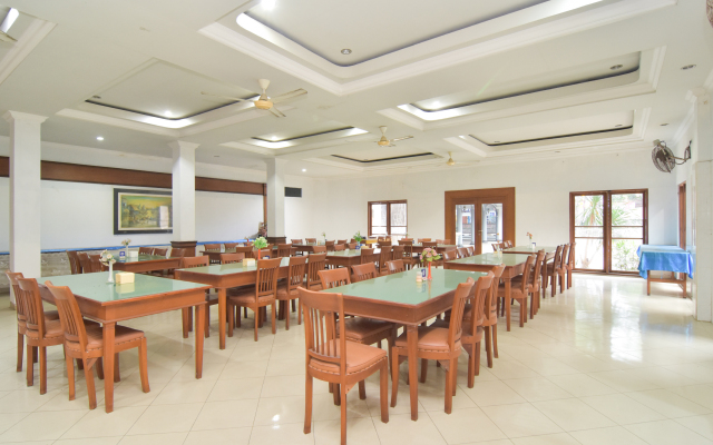 OYO 1232 Hotel Basra