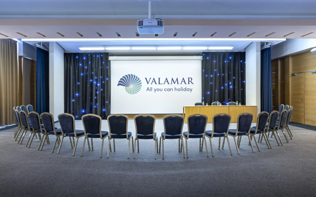 Valamar Diamant Hotel