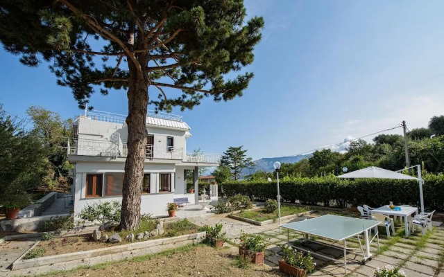 Estate4home - Villa Louise