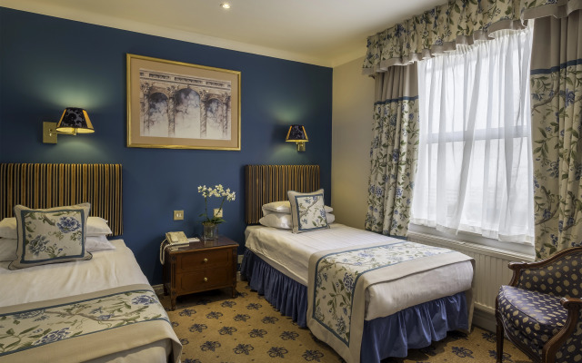 London Lodge Hotel
