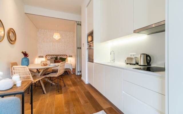 Graceful design studio with romantic view