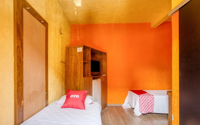 OYO Hotel Tereza Curvelo