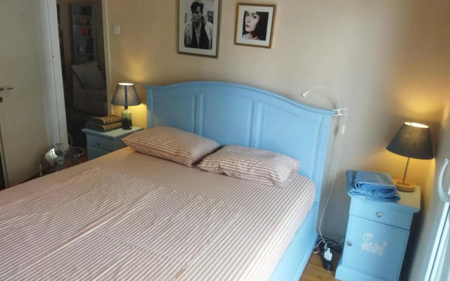 An apartment for 2-4 friends.