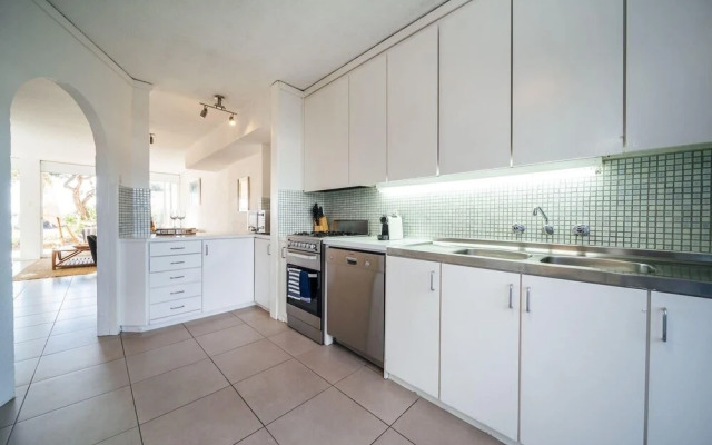 Sentosa at Semaphore Park-beachside Living