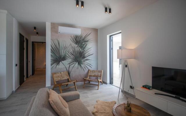 Blue Bay Reef apartment 19