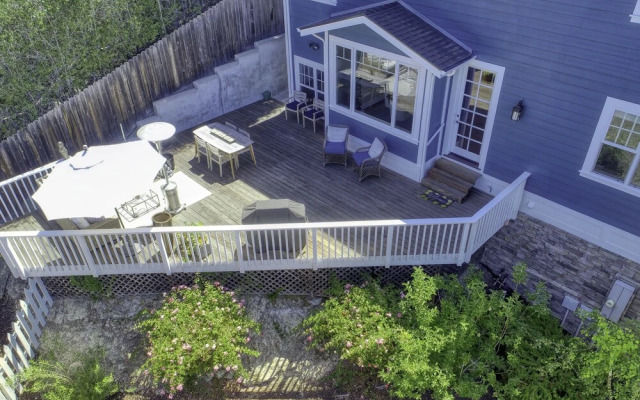 552 Paseo Street 4 Bedroom Home by Redawning