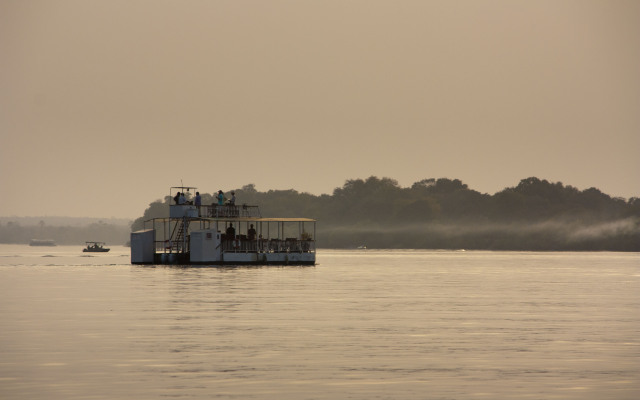 Victoria Falls Waterfront