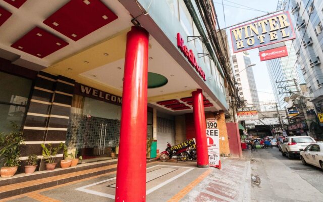 Winter Hotel by RedDoorz