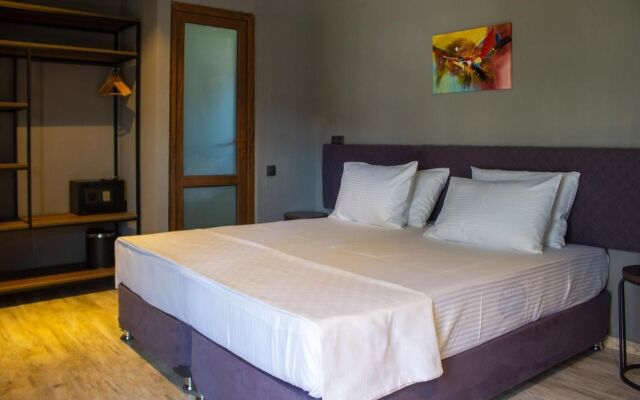 Magnetic Resort Ureki