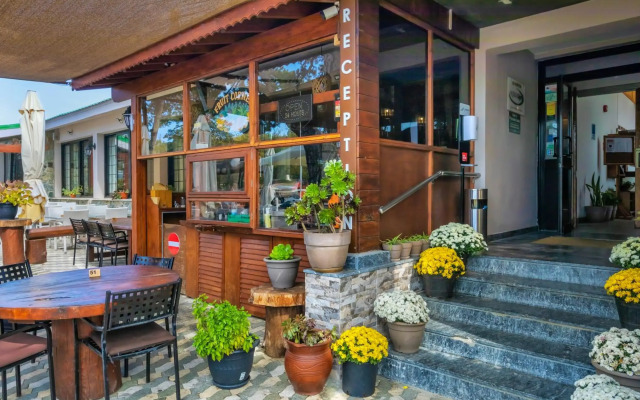 Troodos Hotel