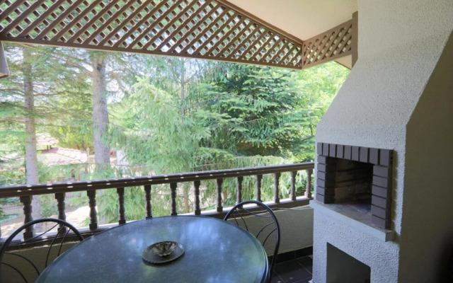 Serene House Surrounded by Nature in Beykoz