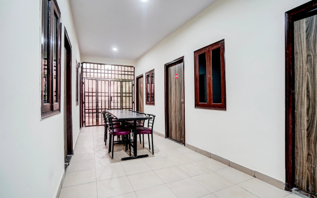 OYO Townhouse Anmol Residency