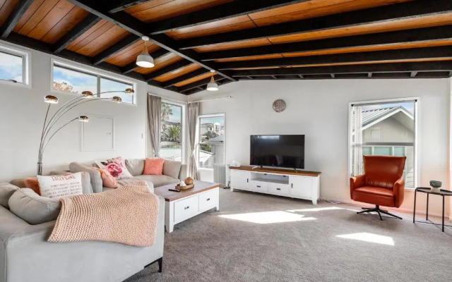 Couches, Bar Table & Kawau View