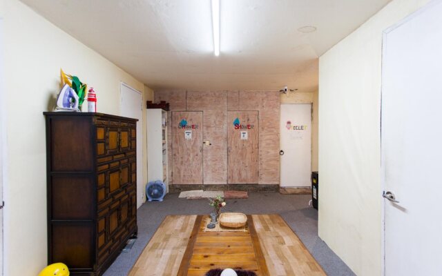 Urban Art Guesthouse