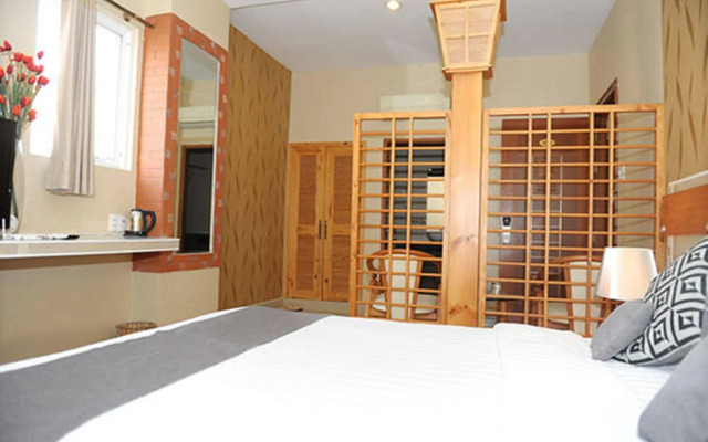 Thuy Sakura Hotel & Serviced Apartment