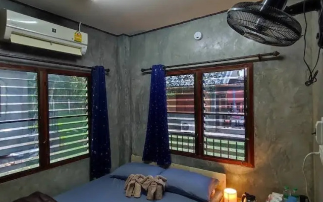 BaanThai Nakano Homestay