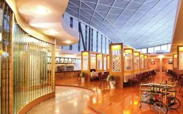 Anyi Hotel (Urumqi Airport)