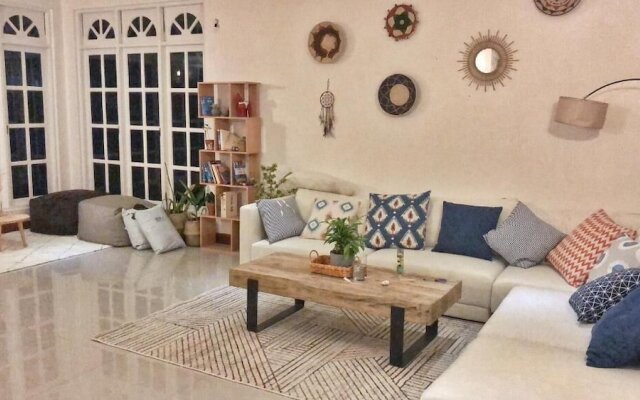 Tiger Shark Residence