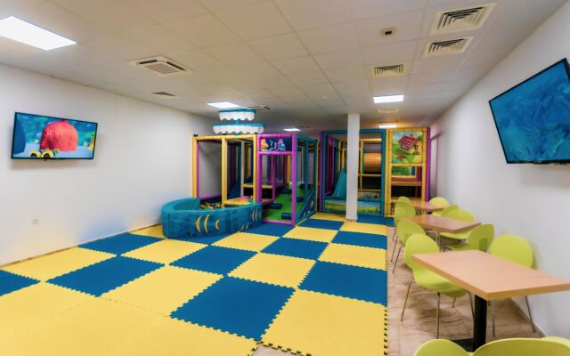 Prestige Hotel and Aquapark