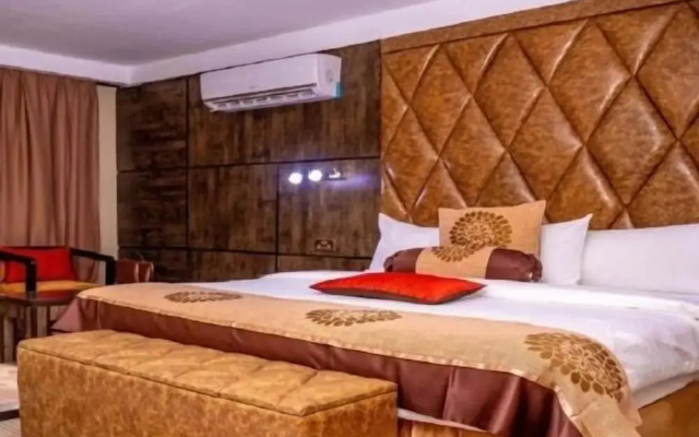 Joker Hotel And Suite