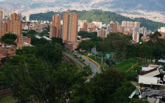 Apartamento 2 alcobas piso alto