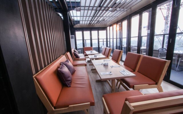 Kuretakeso Kemang Hotel