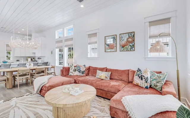Beach Grace 204 TAI