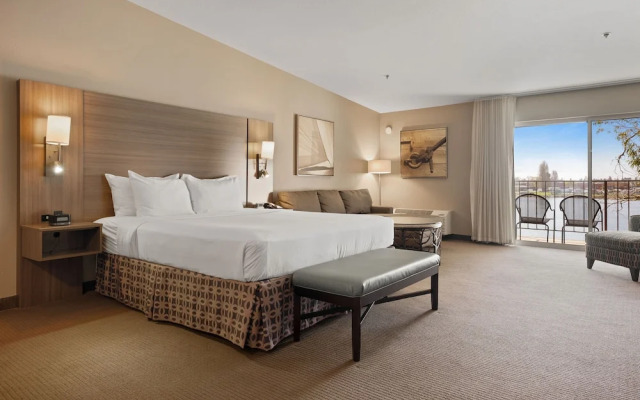 Executive Inn & Suites Embarcadero Cove Oakland Waterfront