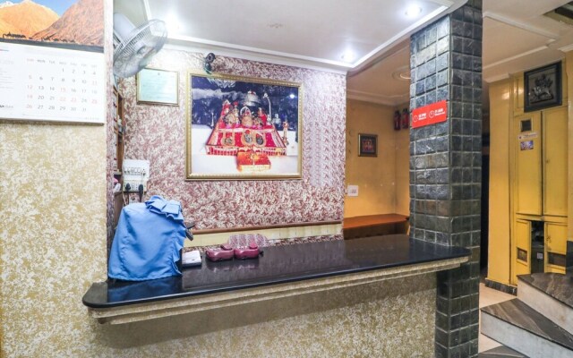 OYO 18377 Hotel New City Top