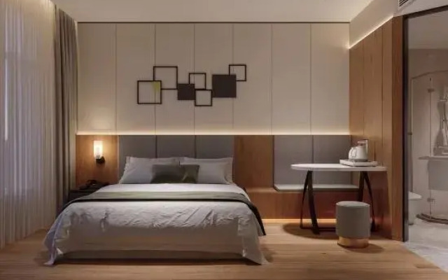 Homeinn Ripple Cloud Hotel (Wuhan Dongxihu Five Rings Sports Center)