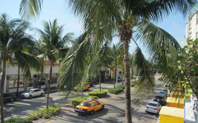 Royal South Beach Hotel