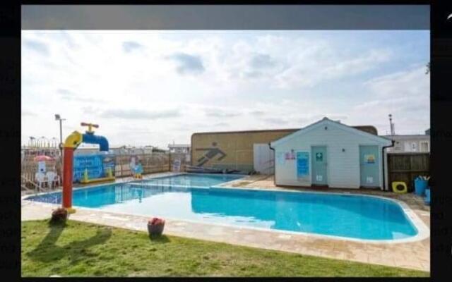 Alberta Holiday Park