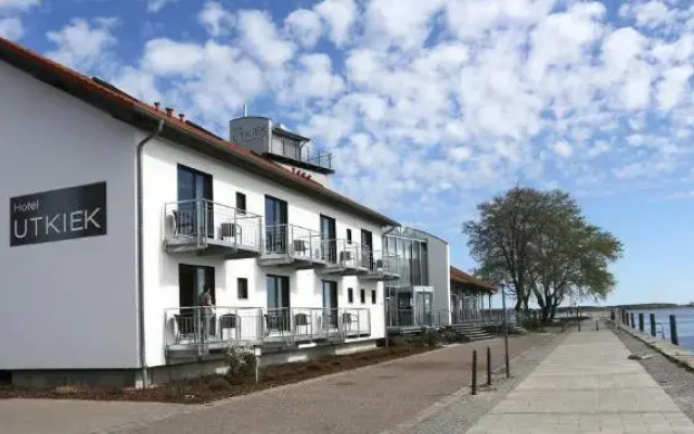 Hotel Utkiek und Pier 19