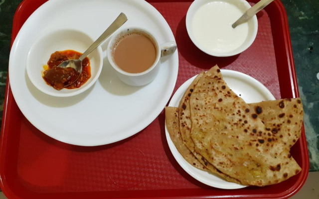 Hotel Holiday Comfort - 800 mts from Jallianwala Bagh, Amritsar