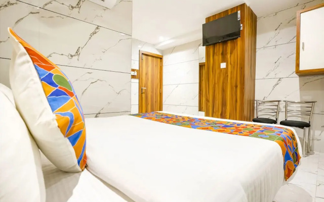 FabHotel Shubham Inn