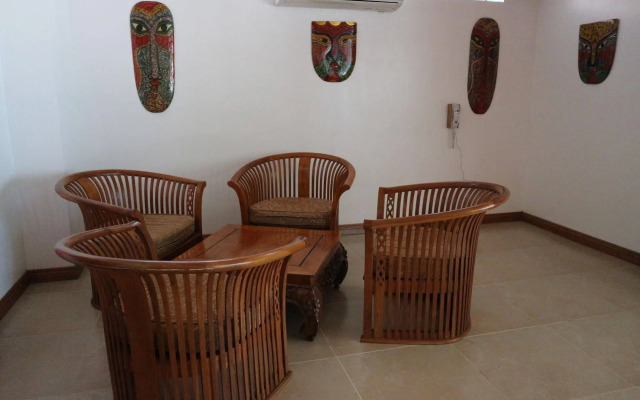 Nigi Nigi Too Beach Resort