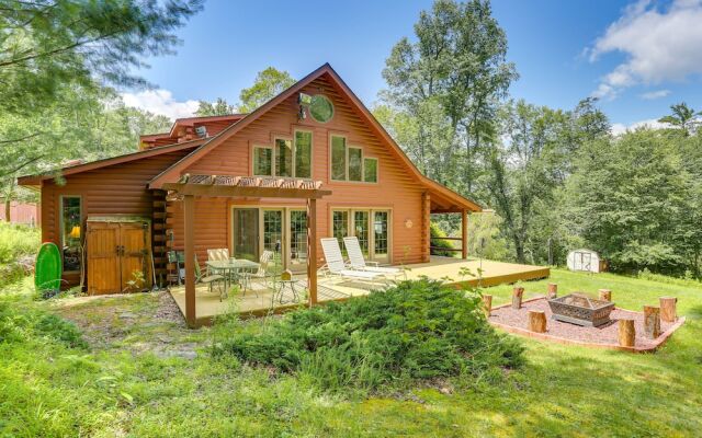 Milanville Cabin w/ Fire Pit, 1 Mi to River!