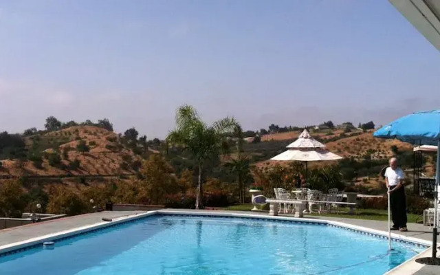 Avocado Wine Country Estate