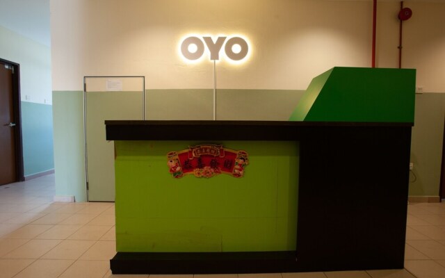 Space Hotel by OYO Rooms