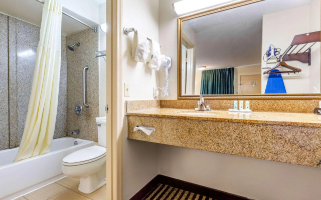 Quality Inn Columbia Airport