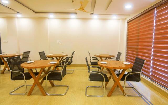 Shivaay Morex A Vegetarian Hotel