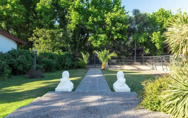 FLIPHAUS Wine Country Mansion 27pax