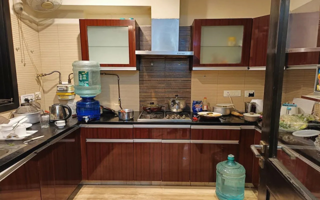 Greenleaf Apartment And Suites, Greater Kailash 1